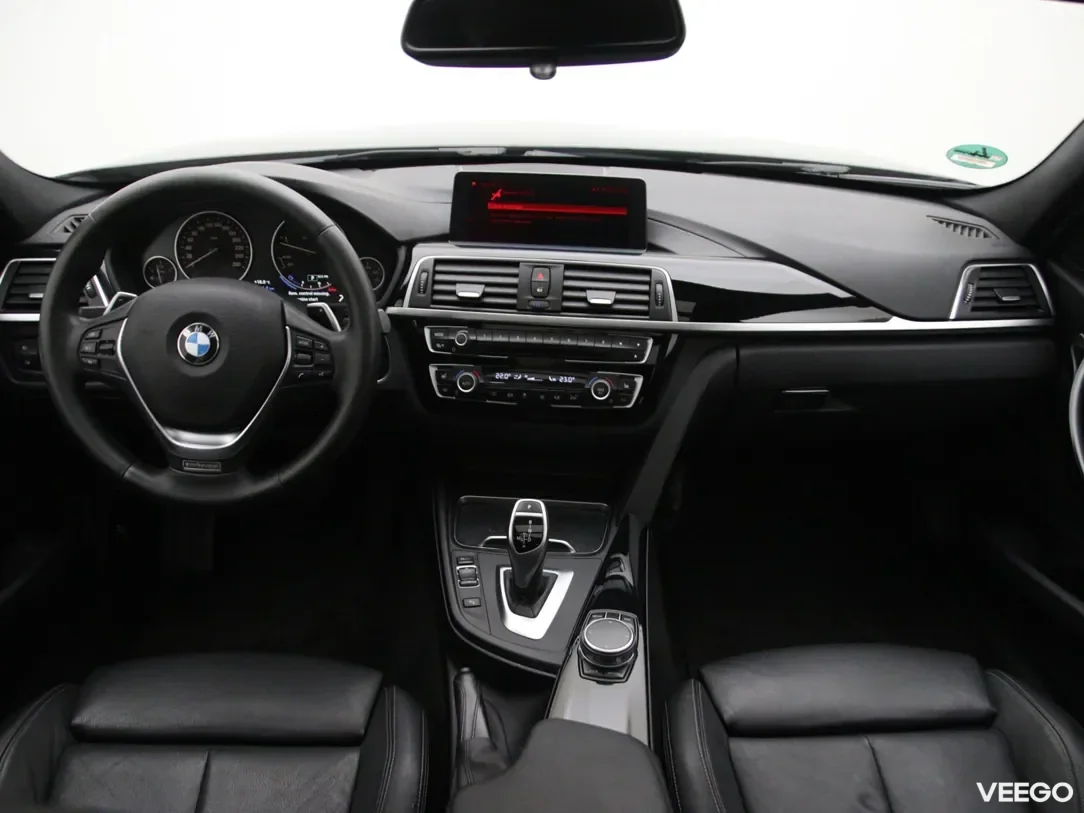 BMW 320 2 120kW