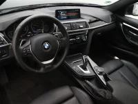 BMW 320 2 120kW thumbnail