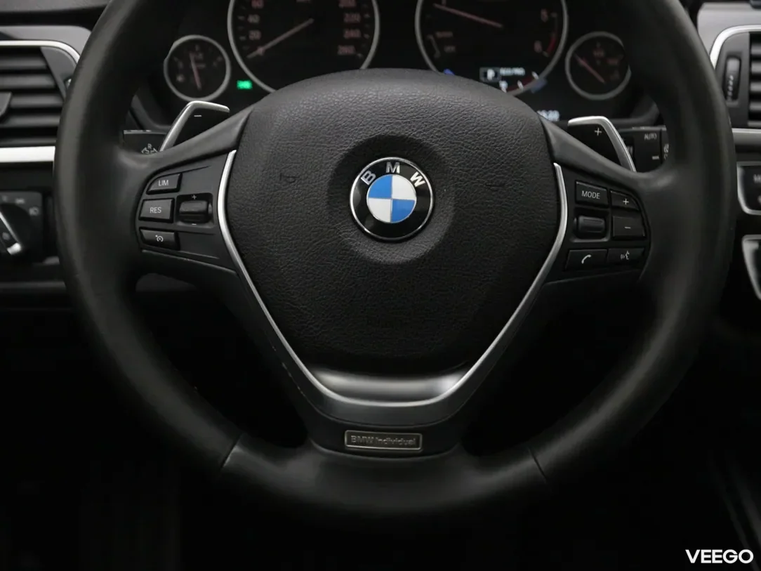 BMW 320 2 120kW