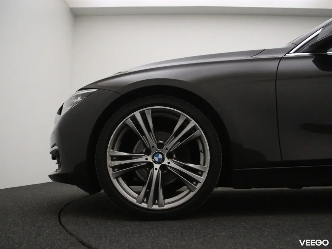 BMW 320 2 120kW