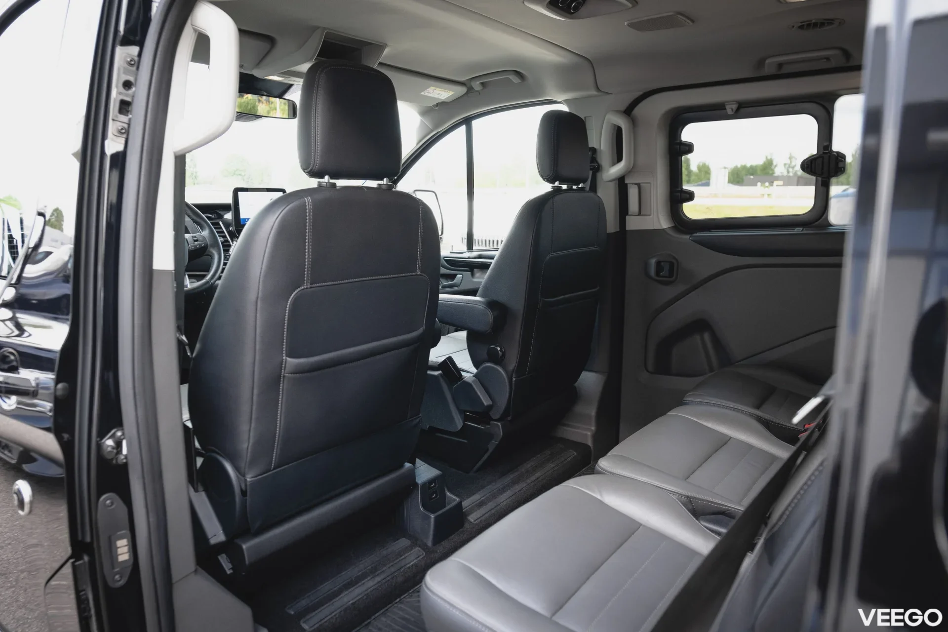 Ford Tourneo Custom Titanium 320L 2 136kW