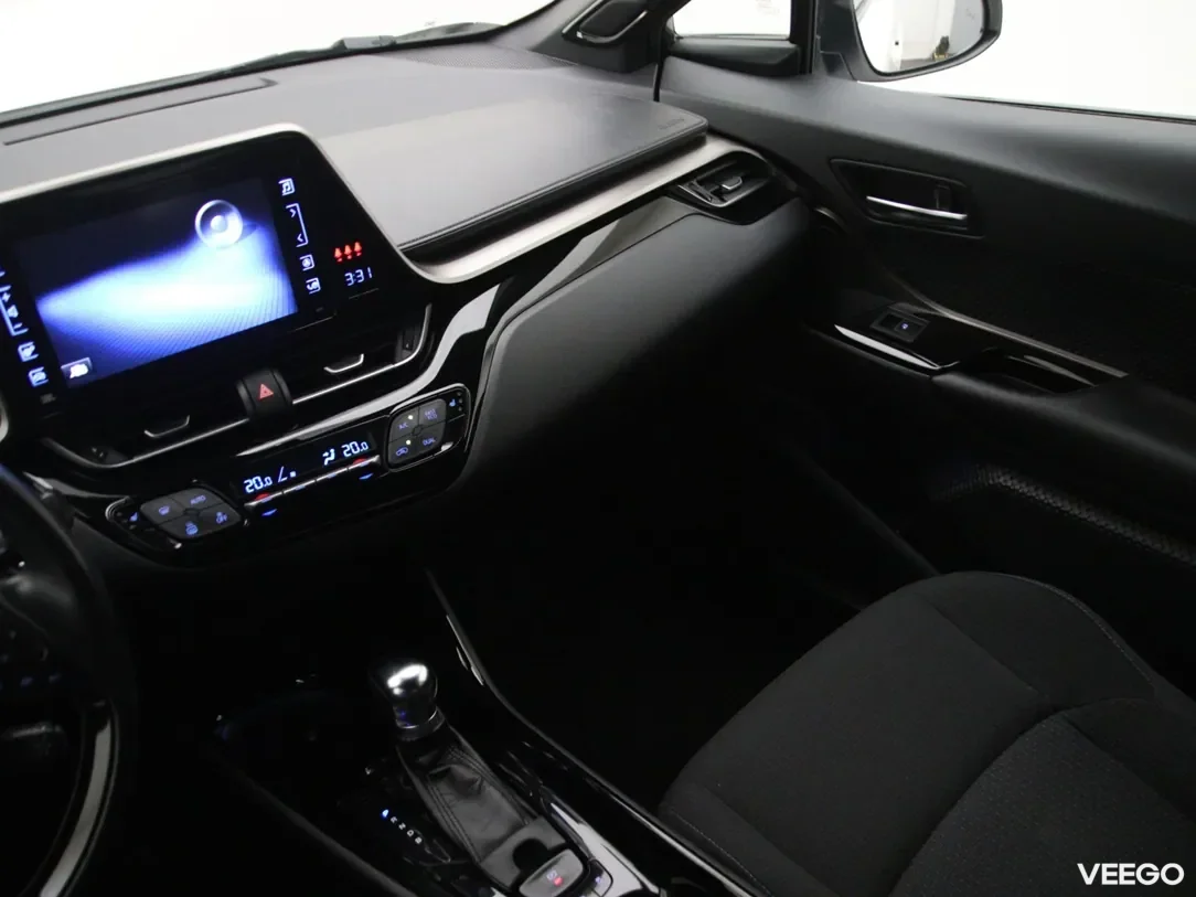 Toyota C-HR 1.8 90kW