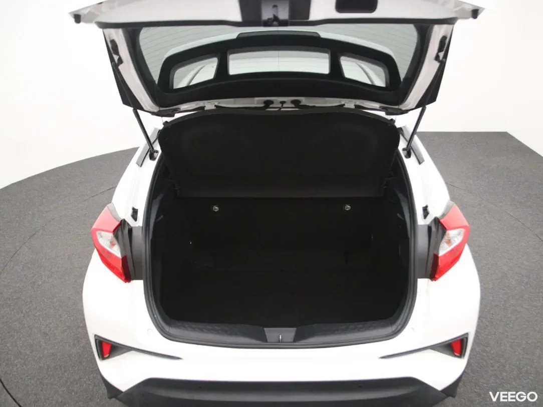 Toyota C-HR 1.8 90kW