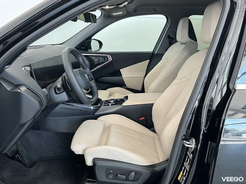 BMW X3 30e xDrive 4,95 ränta Drag H/K 20" Rattvärme