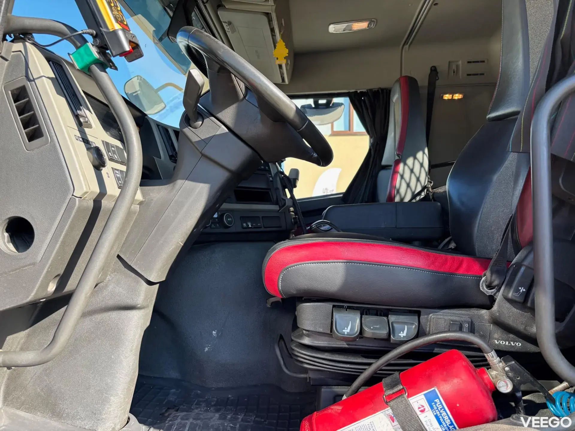 Volvo FM450 6x2*4 + ZETTEBERGS LIFT 338kW