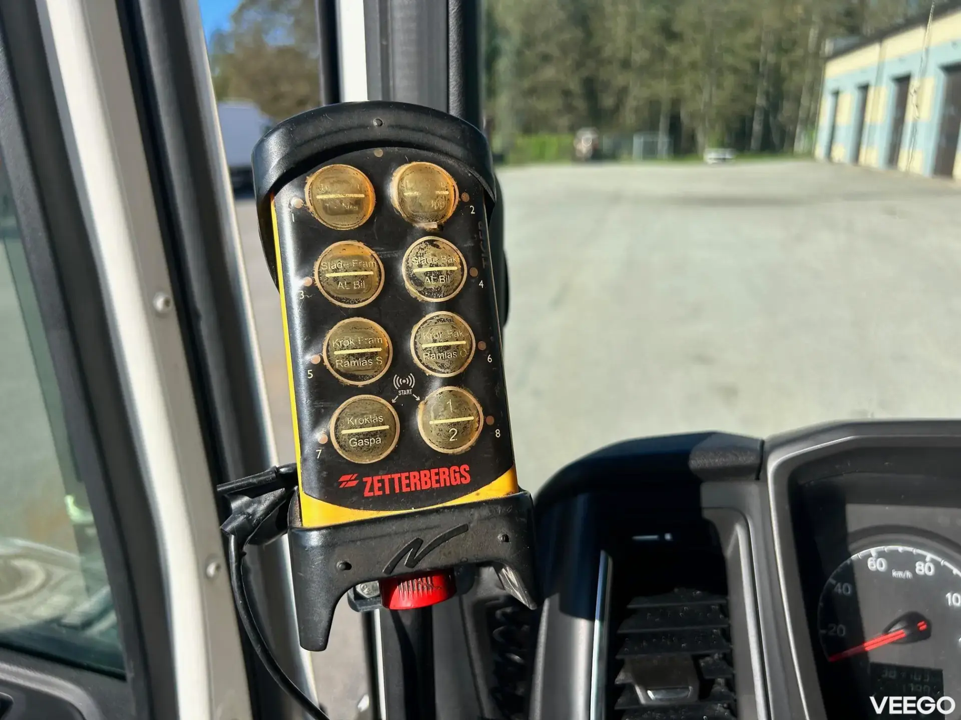 SCANIA P410 6X2*4 EURO6 + ZETTERBERG HOOKLIFT 302kW