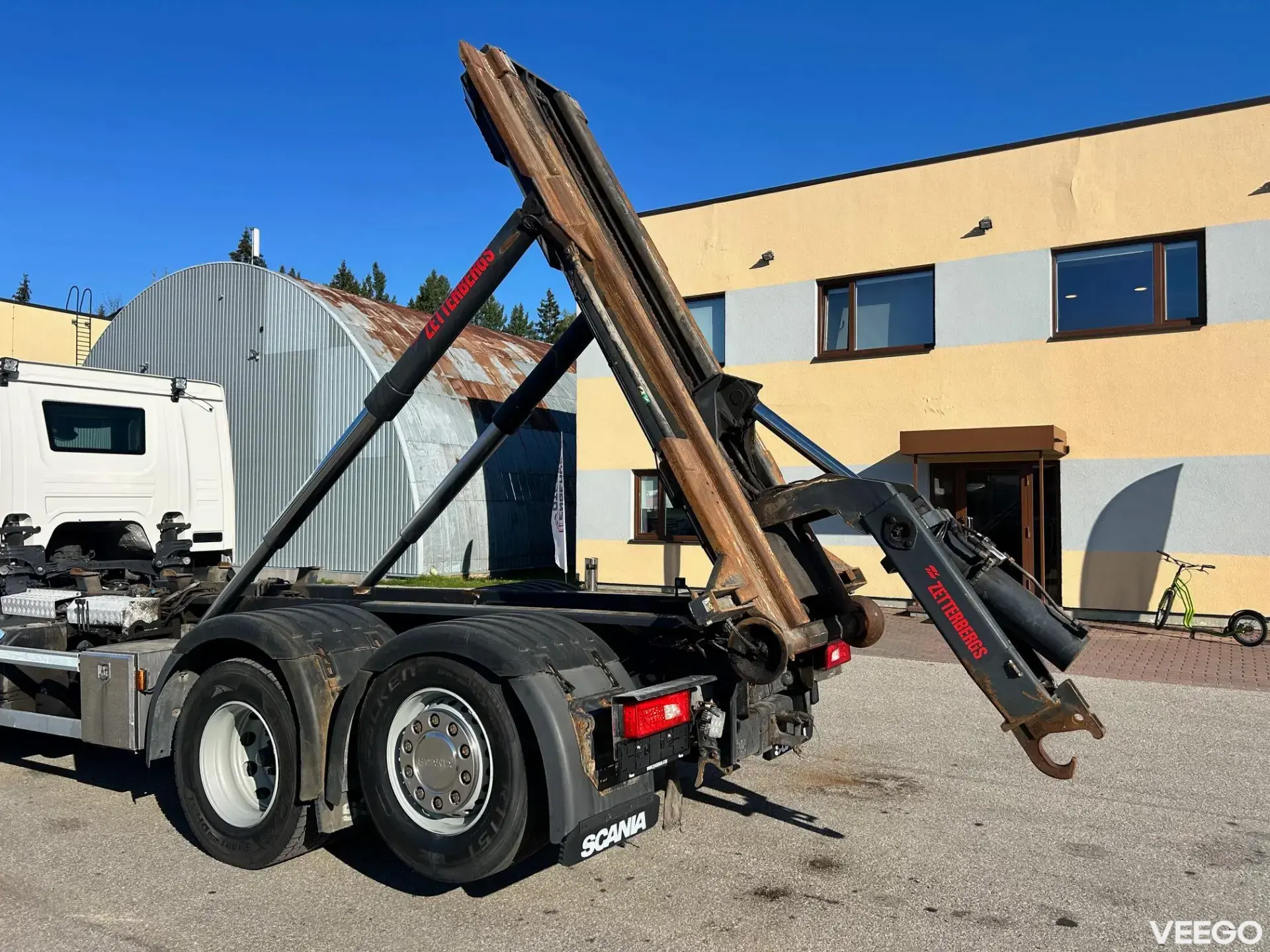 SCANIA P410 6X2*4 EURO6 + ZETTERBERG HOOKLIFT 302kW