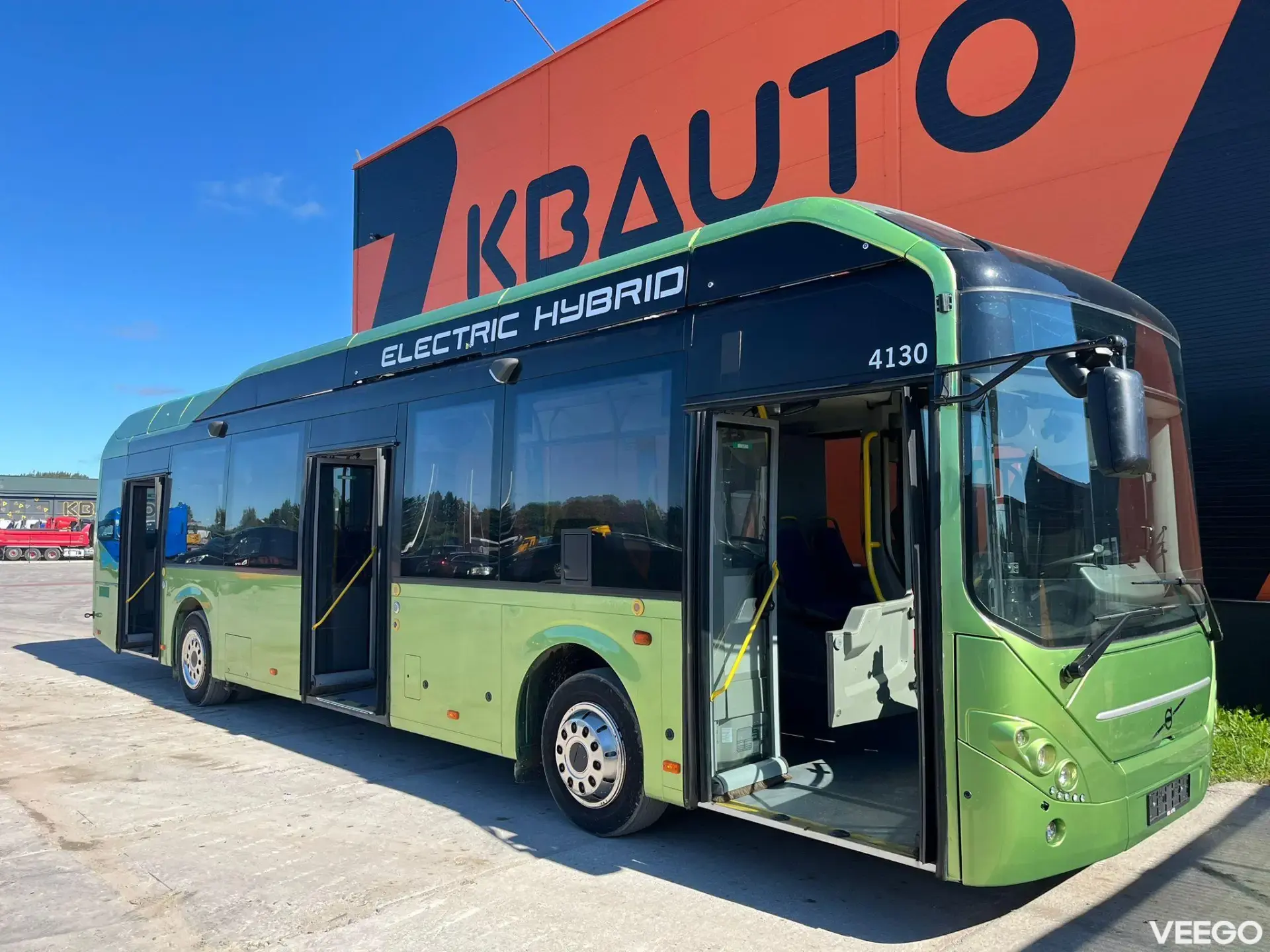Volvo B5LH HYBRID / AC / AUXILIARY HEATING 180kW