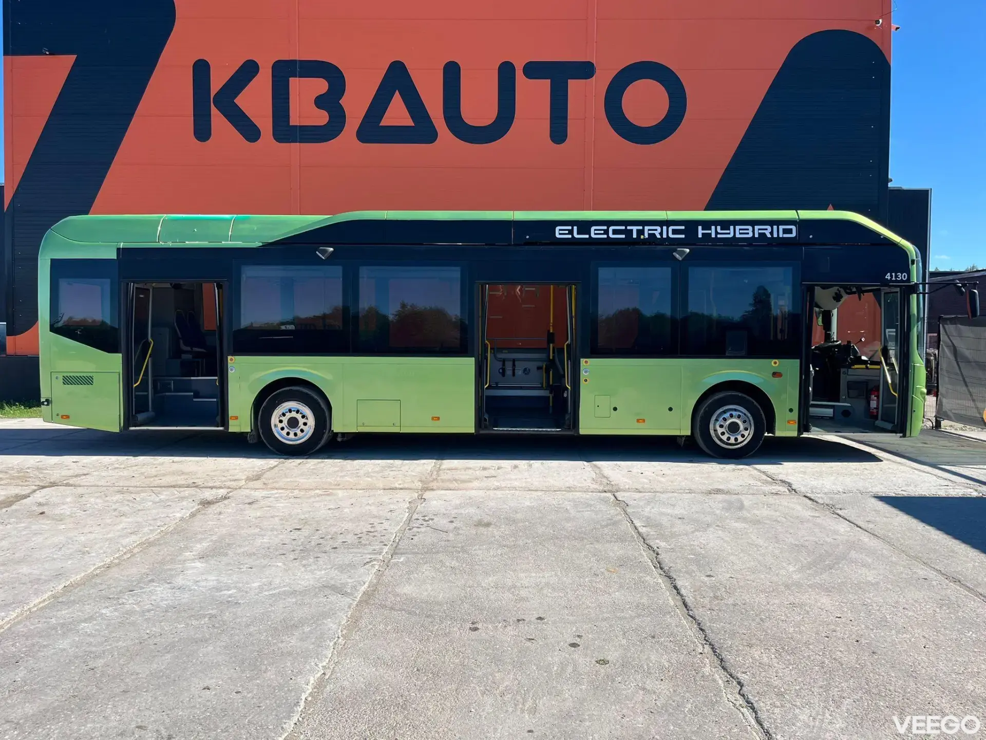 Volvo B5LH HYBRID / AC / AUXILIARY HEATING 180kW