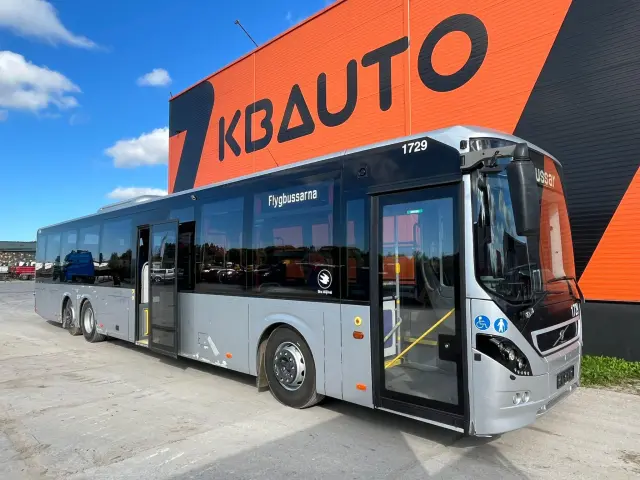 Image of Volvo B8R 44 SEATS + 49 STANDING / AC / AUXILIARY HEATER  240kW