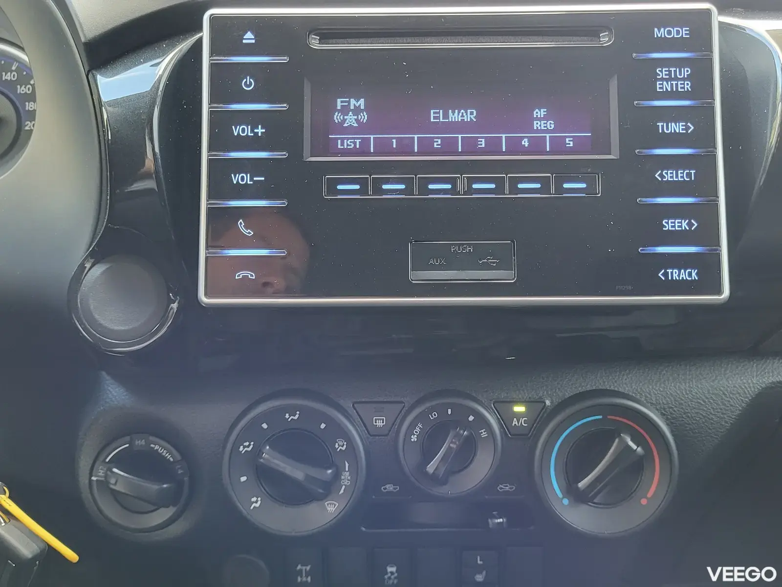 Toyota Hilux 2.4 110kW