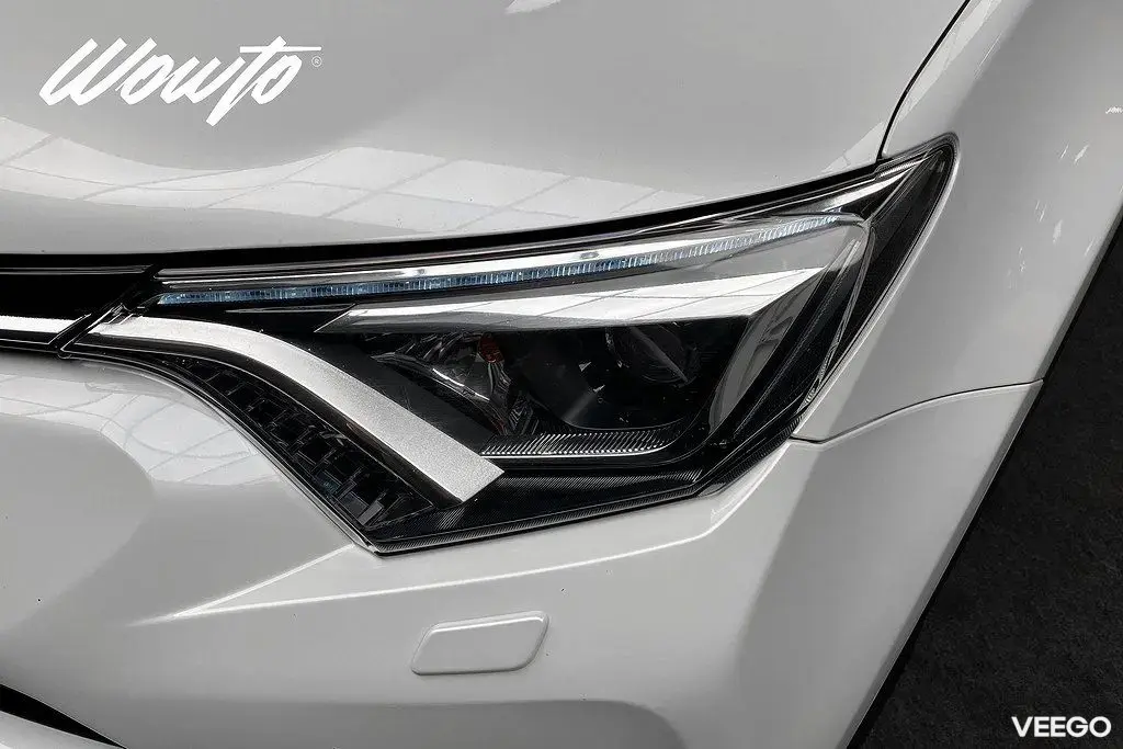 Toyota RAV4 Hybrid E-Four 2.5 AWD 197HK X-Edition/Drag/4.95% 145kW