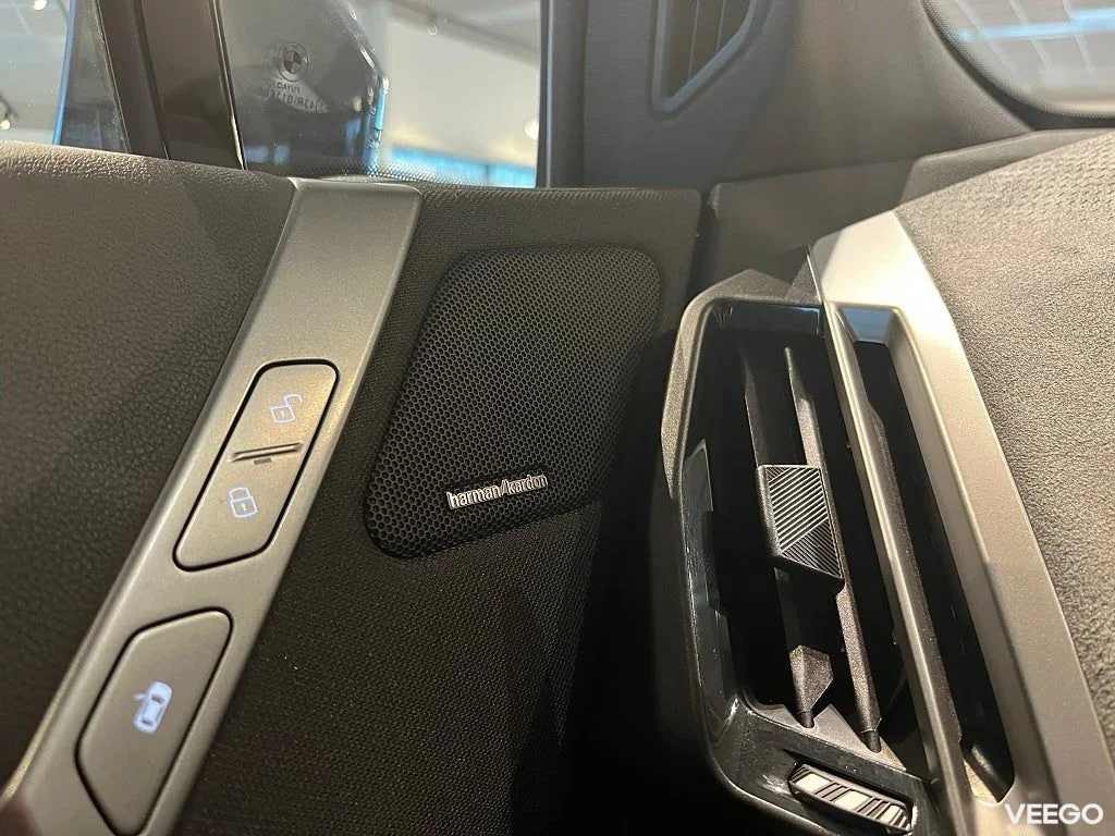 BMW iX xDrive60 Charged M Sport Pro H/K Drag 4,95% 400kW