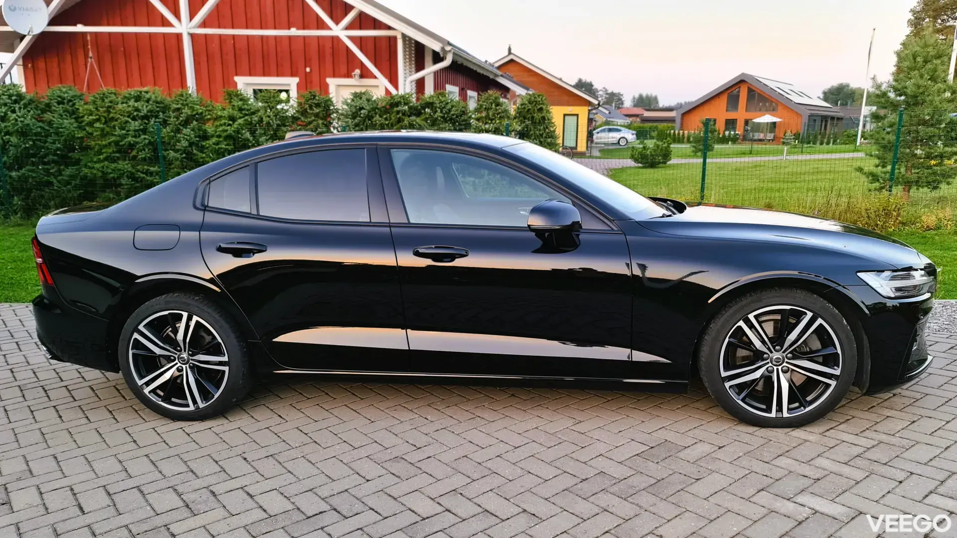 Volvo S60 T5 2.0 184kW