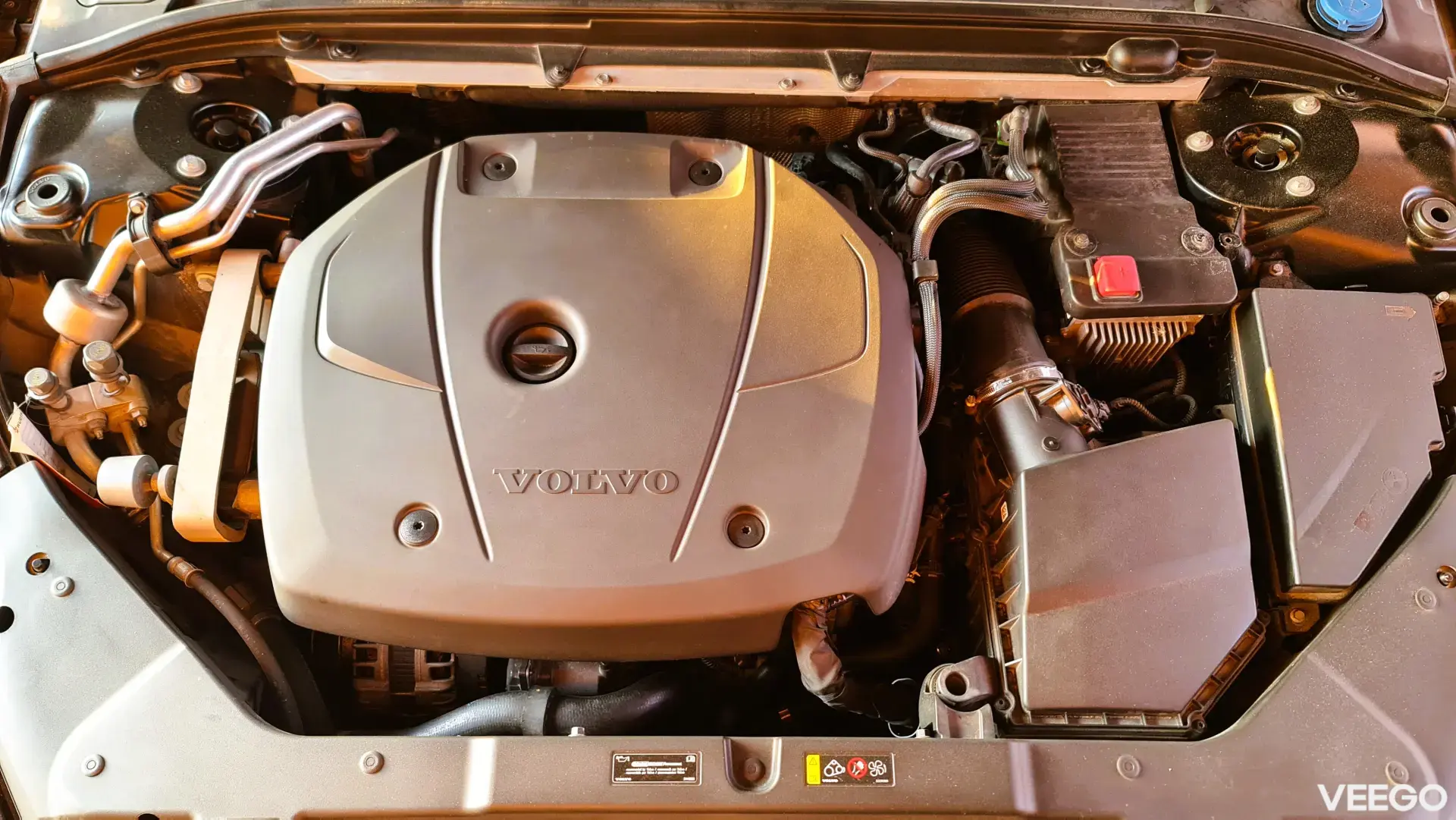 Volvo S60 T5 2.0 184kW