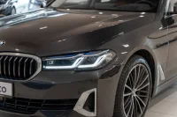 BMW 530 xDrive Touring 2 185kW thumbnail