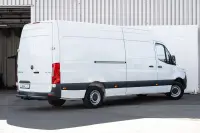 Mercedes-Benz Sprinter 105kW thumbnail