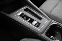 Volkswagen Golf 85kW thumbnail