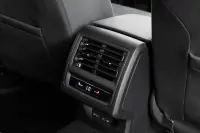 Volkswagen Golf 85kW thumbnail