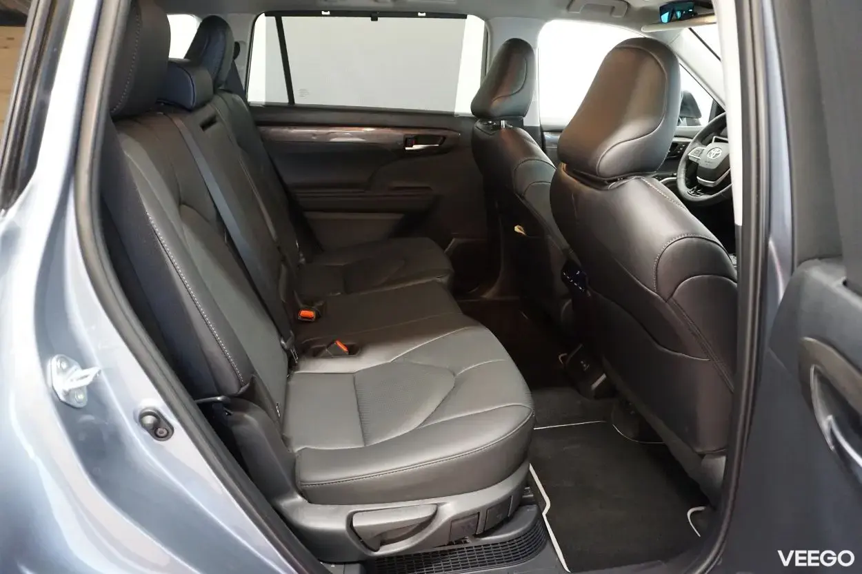 Toyota Highlander Executive 2.5 140kW