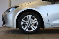 Toyota Corolla Active 1.2 85kW thumbnail