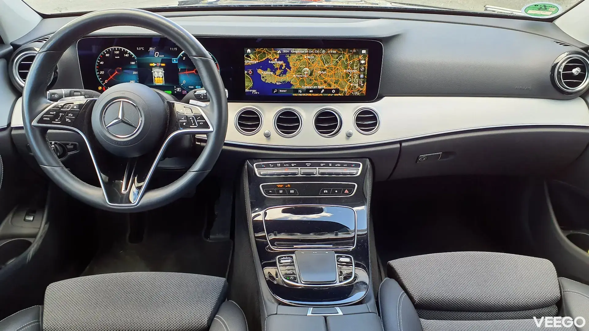 Mercedes-Benz E 220 D E 2.0 147kW