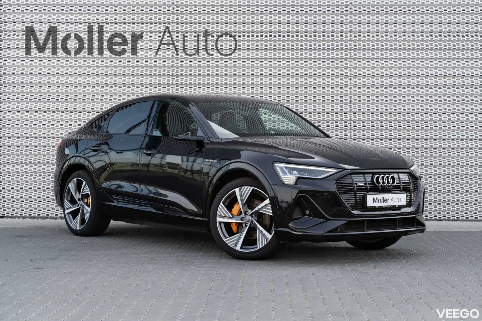 Audi e-tron 300kW
