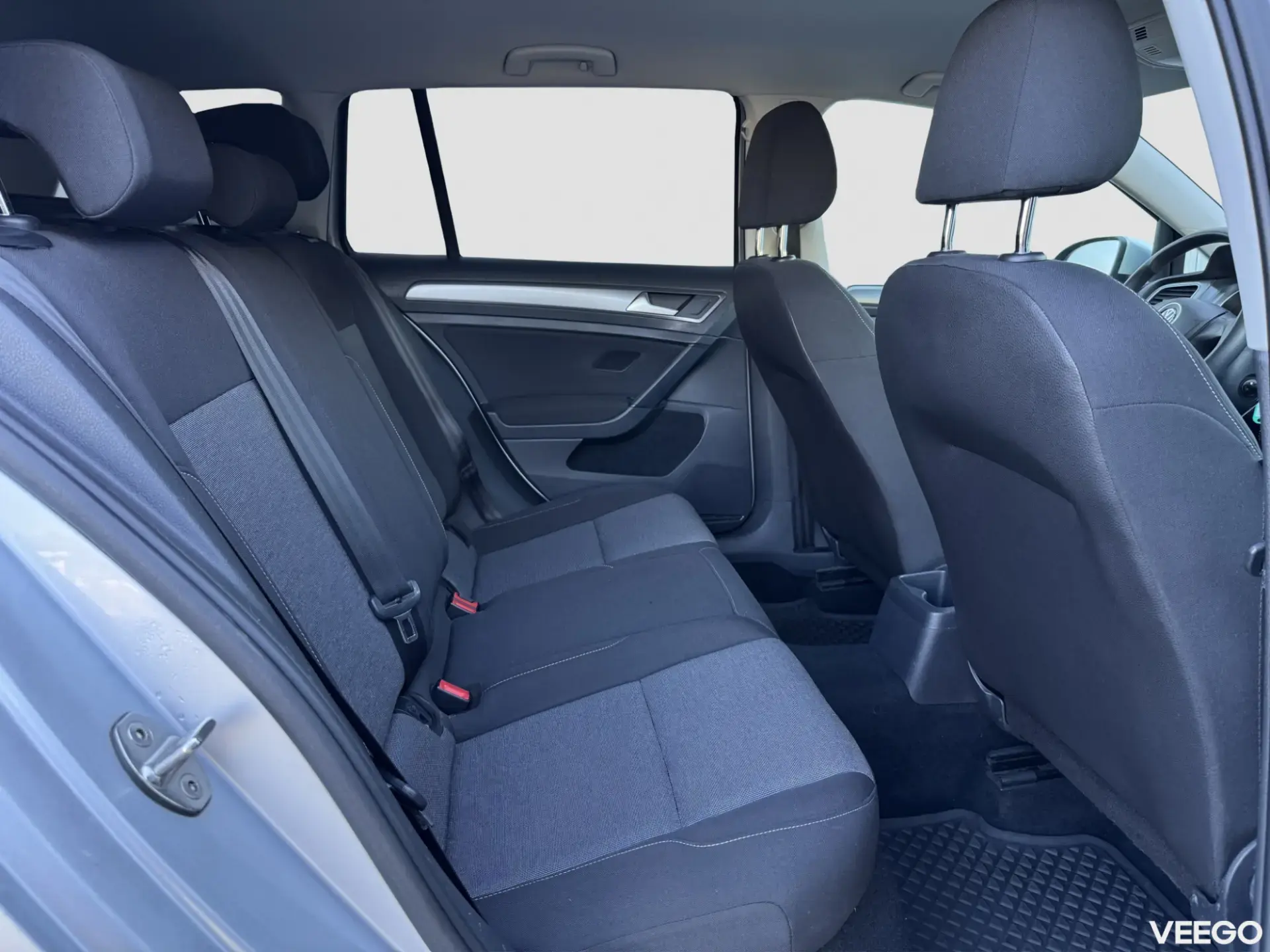 Volkswagen Golf 81kW