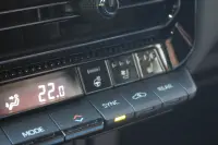 Toyota Land Cruiser 151kW thumbnail