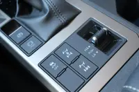 Toyota Land Cruiser 151kW thumbnail