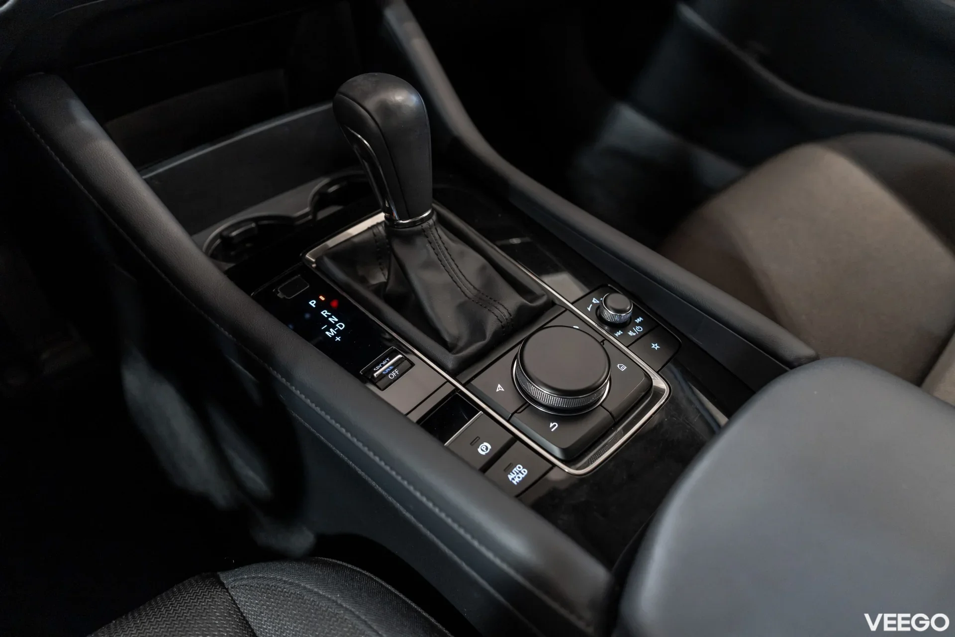 Mazda 3 M Hybrid e-Skyactiv-G Vision Plus AT 2 110kW