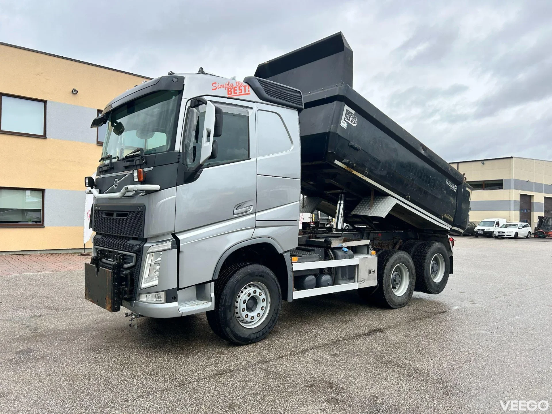 Volvo FH540 6X4 EURO6 + RETARDER + LIFTING AXLE 405kW