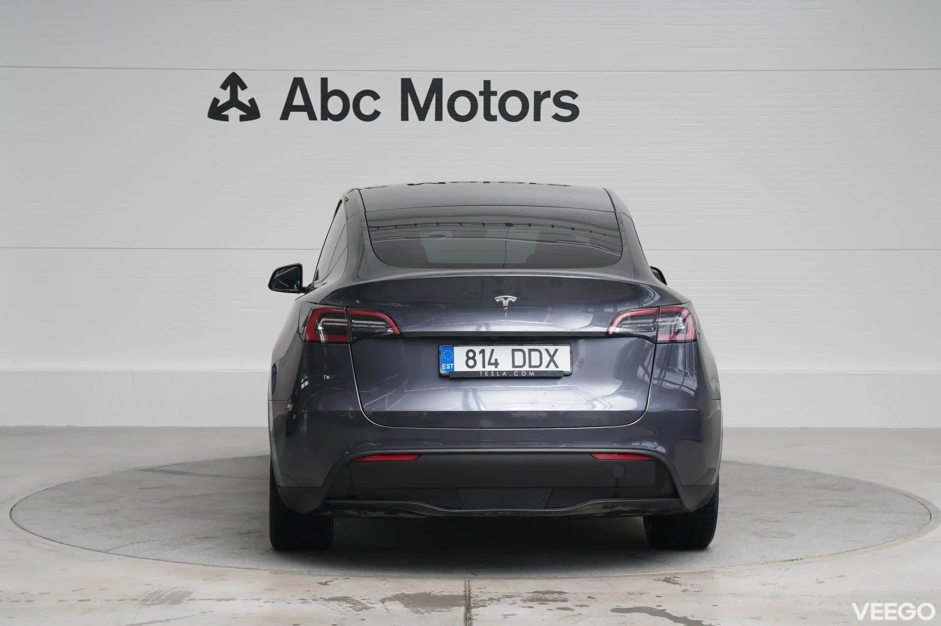 Tesla Model Y Long Range Dual Motor AWD 153kW