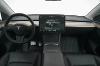 Tesla Model Y Long Range Dual Motor AWD 153kW thumbnail