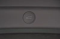 Tesla Model Y Long Range Dual Motor AWD 153kW thumbnail