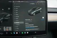 Tesla Model Y Long Range Dual Motor AWD 153kW thumbnail