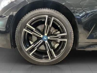 BMW 330 - 2 215kW thumbnail