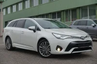 Toyota Avensis Touring Sports Executive EU6 2 105kW thumbnail