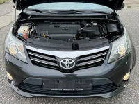 Toyota Avensis Touring Executive Facelift EU5 2 91kW thumbnail