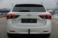 Toyota Avensis Touring Sports Executive EU6 2 105kW thumbnail