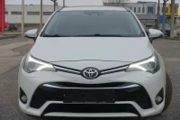 Toyota Avensis Touring Sports Executive EU6 2 105kW thumbnail