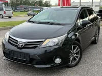 Toyota Avensis Touring Executive Facelift EU5 2 91kW thumbnail