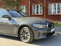 BMW 330 xDrive Plug-in Hybrid 2.0 135kW thumbnail