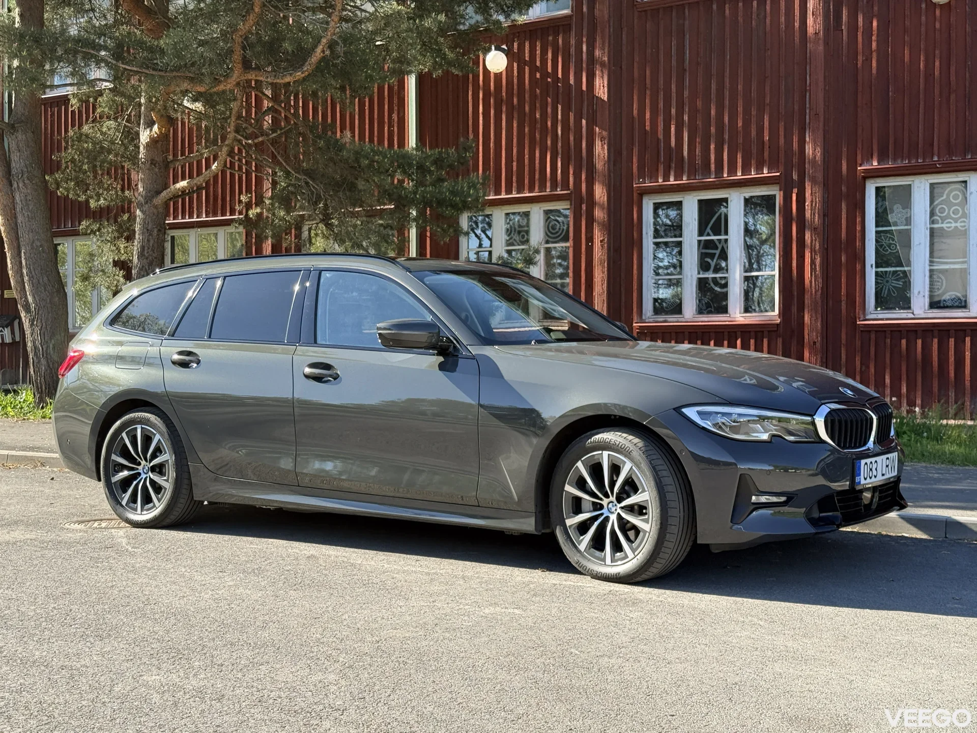 BMW 330 xDrive Plug-in Hybrid 2.0 135kW