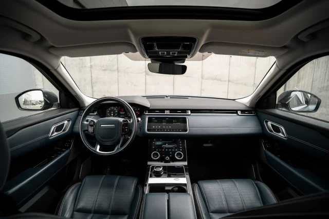 Image of Land Rover Range Rover Velar 3.0 221kW