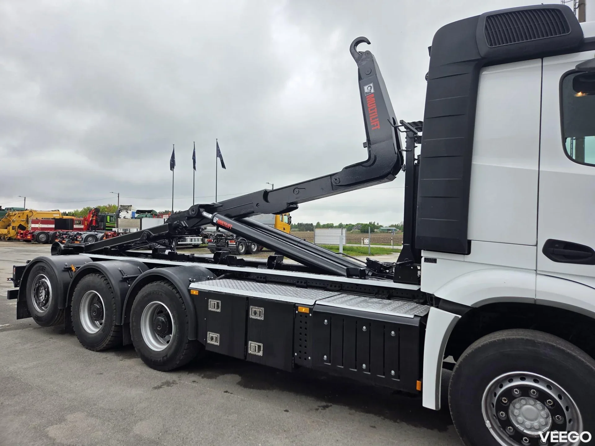 Mercedes-Benz AROCS 425kW