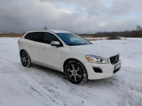Volvo XC60 R Design 2.4 120kW thumbnail