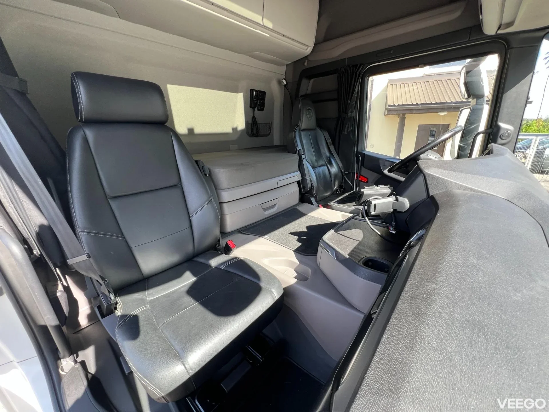 SCANIA G450 331kW