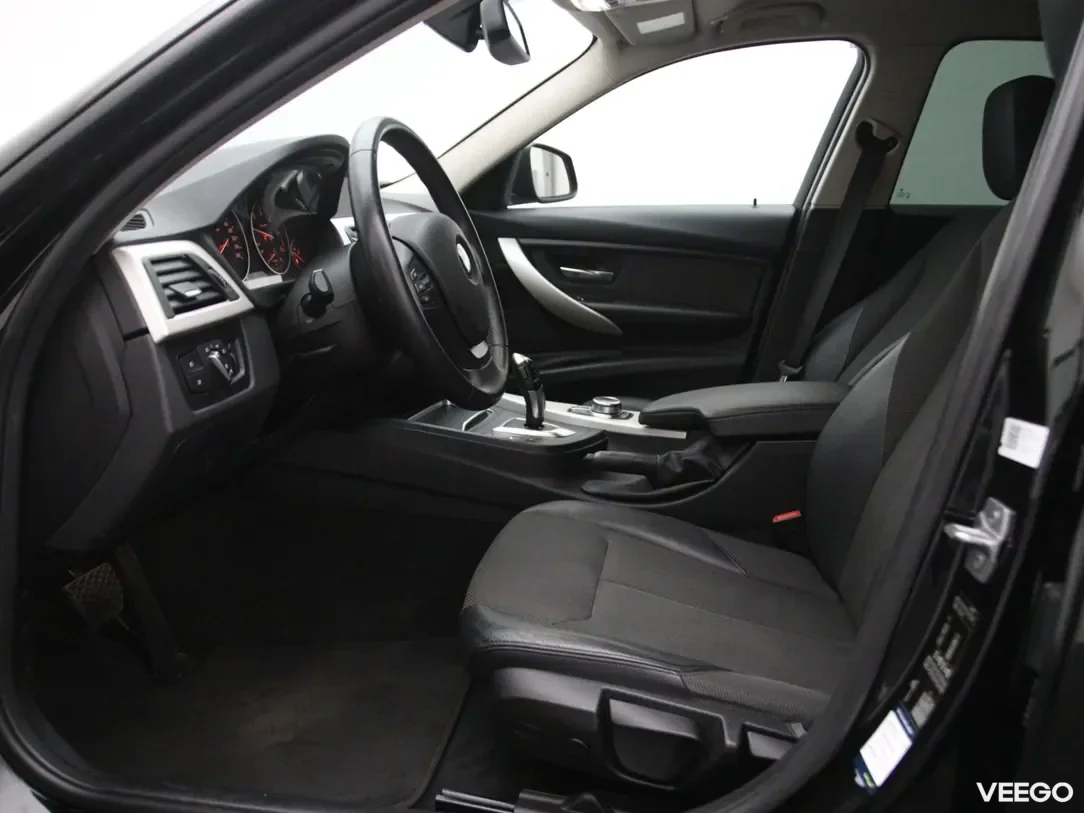 BMW 320 2 140kW