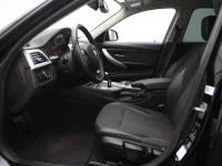 BMW 320 2 140kW thumbnail